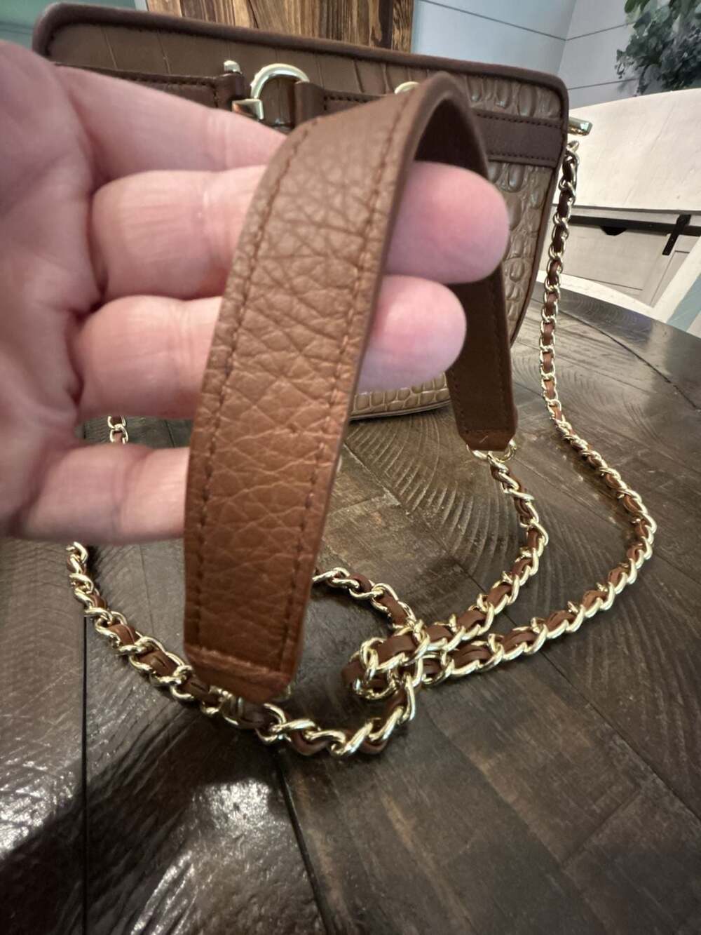 Talbots Brown Croc-Embossed Leather Crossbody Bag with Chain Strap - Picture 3 of 10